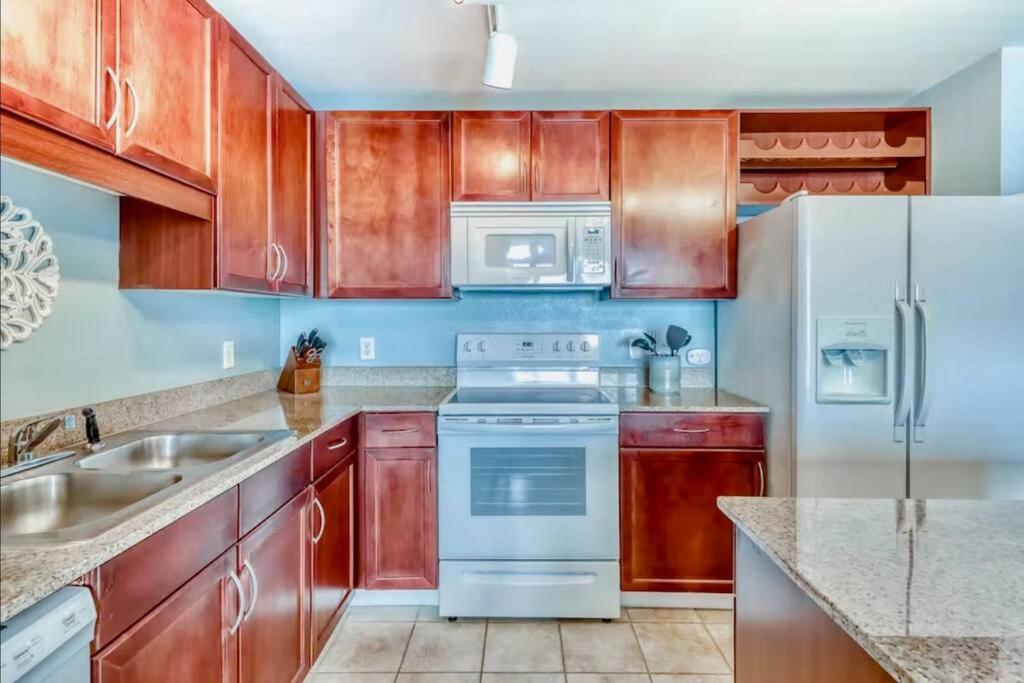 Spacious Beach Condo With Gulf Views! Sleeps 8! By Dolce Vita Getaways Pcb Panama City Beach Dış mekan fotoğraf