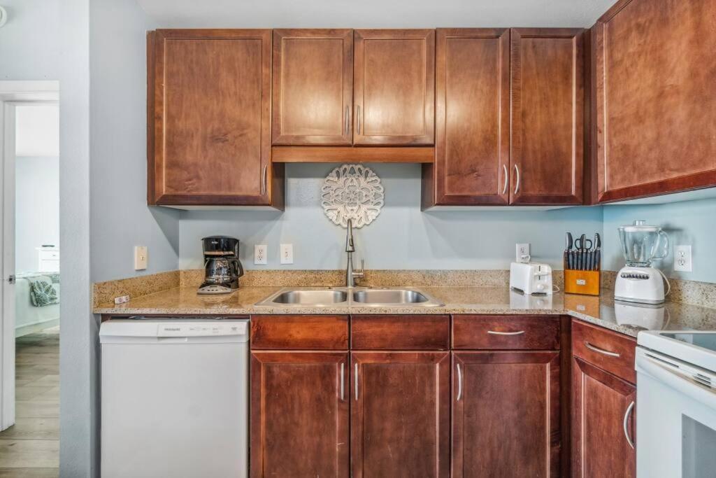 Spacious Beach Condo With Gulf Views! Sleeps 8! By Dolce Vita Getaways Pcb Panama City Beach Dış mekan fotoğraf